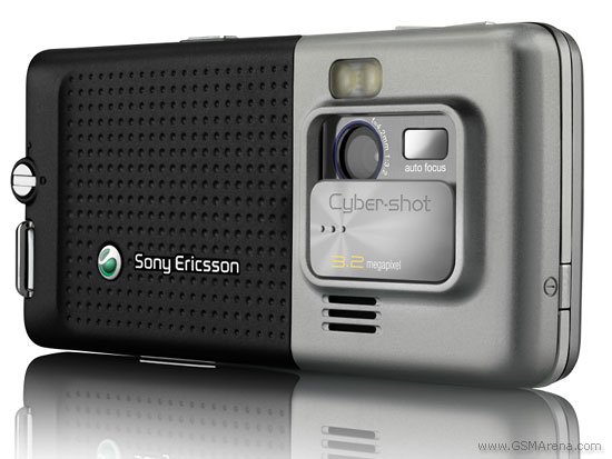 Sony Ericsson C702 Tech Specifications
