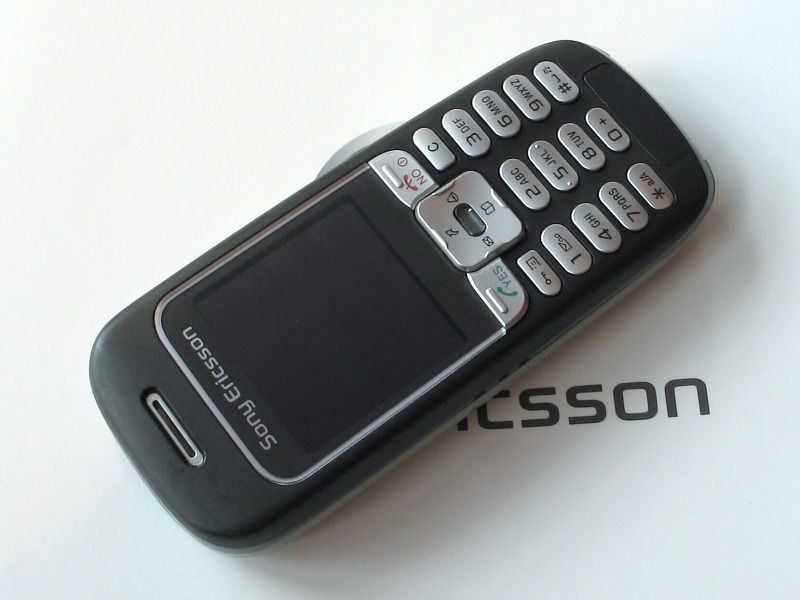 Sony Ericsson J220 Tech Specifications