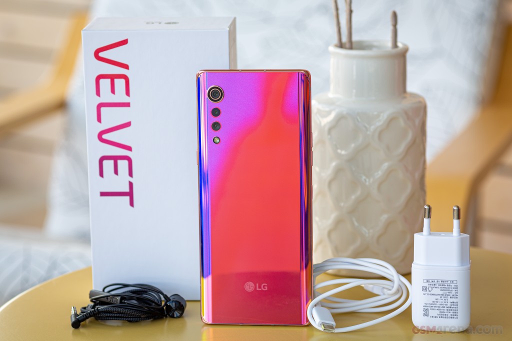 LG Velvet 5G Tech Specifications