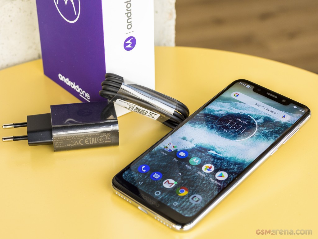 Motorola One (P30 Play) Tech Specifications