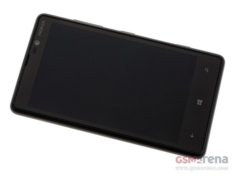 Nokia Lumia 820 Tech Specifications