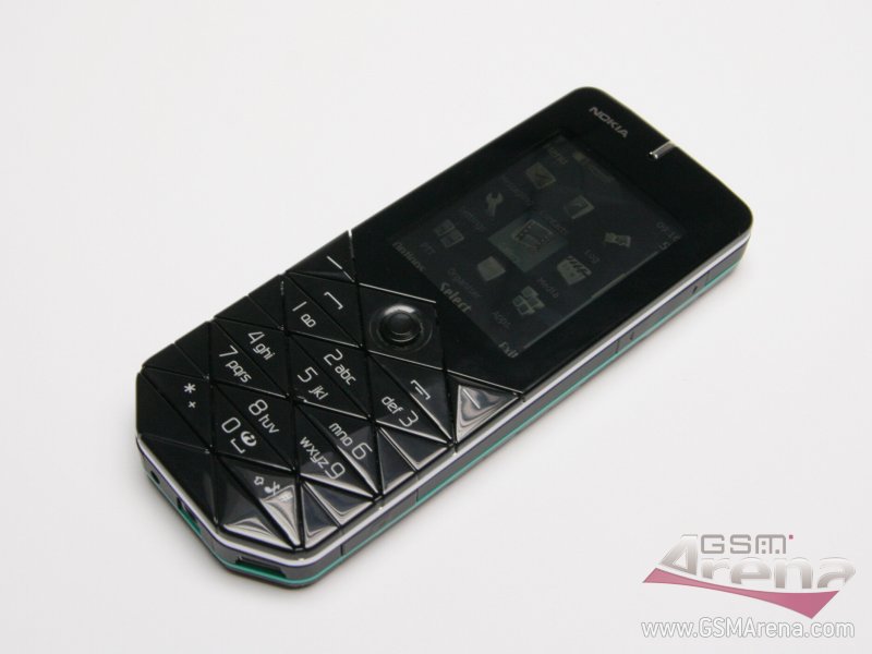 Nokia 7500 Prism Tech Specifications