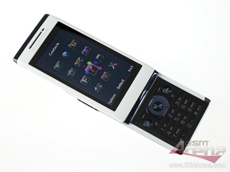 Sony Ericsson Aino Tech Specifications